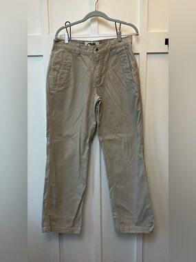 Mountain Khakis Chino Pants Size 32 x 32 100% Cotton Thick Heavy Outdoor Hiking
